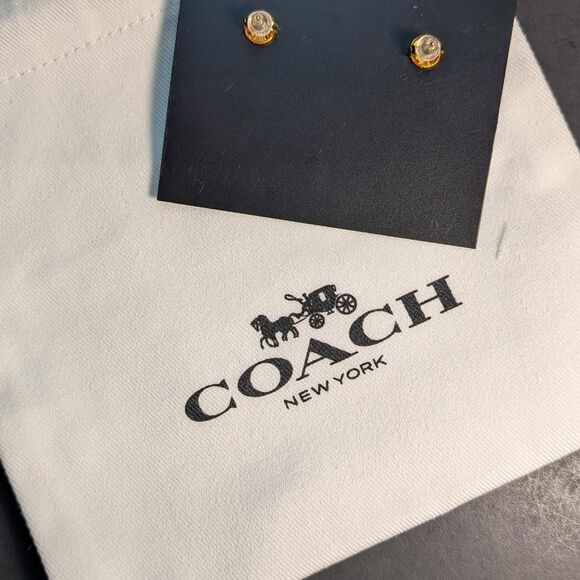 Coach gold horseshoe stud earrings - Picture 2 of 2
